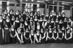 School Choir 1937 - Teachers Miss Liddle and Miss Siddle