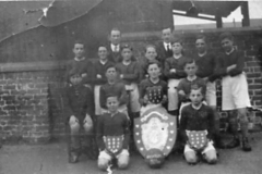 WHill school football team