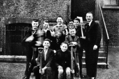 Digging for Victory 1940(1) - Teacher:  Mr Arnold -  Robert Taylorson, Freddie Ward, Maurice Wharrior, Russell Lake, Harry Eddy, Freddie Peacock, Mattie Hanley, Gordon Carr, Tommy Hedley, Kenny Kendal