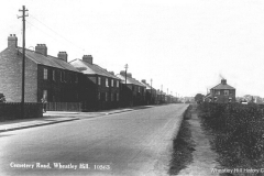 East View before Woodlands Avenue, no date: Privately owned and Scheme Housing