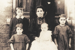 Mr and  Mrs Burrell and family, Gothay Street, 1912.