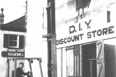 Re-siting the Clock on the former Royalty Cinema, now Tony Carr's DIY: October 1982