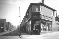 Lucie Hutton's Dress Shop, Ashmore Terrace, 1940s:The 'Dardanelles' can be seen on the left.