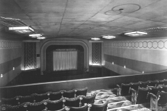Royalty Cinema (formerly the Palace), Front Street, 1939: After refurbishment